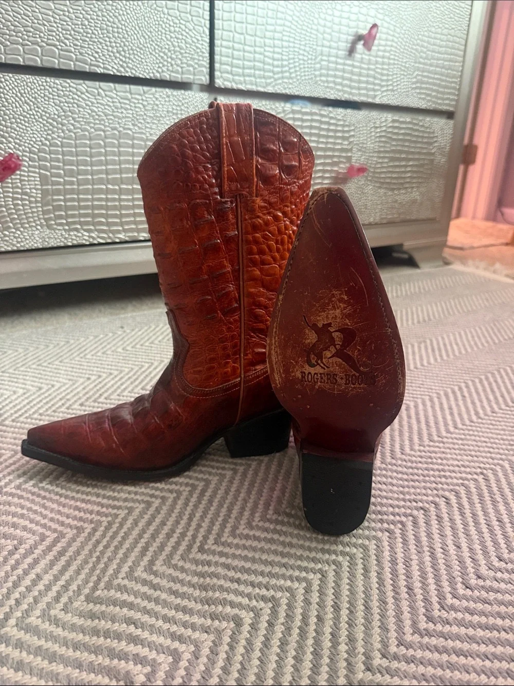 women’s Brown Leather Exotic-Texture Western Boots - Picture 2 of 3